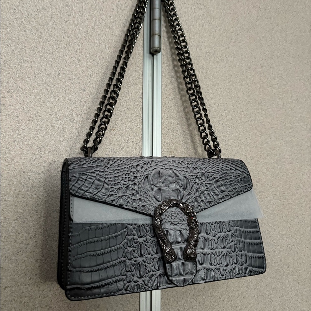 Elegant Gray two toned shoulder bag